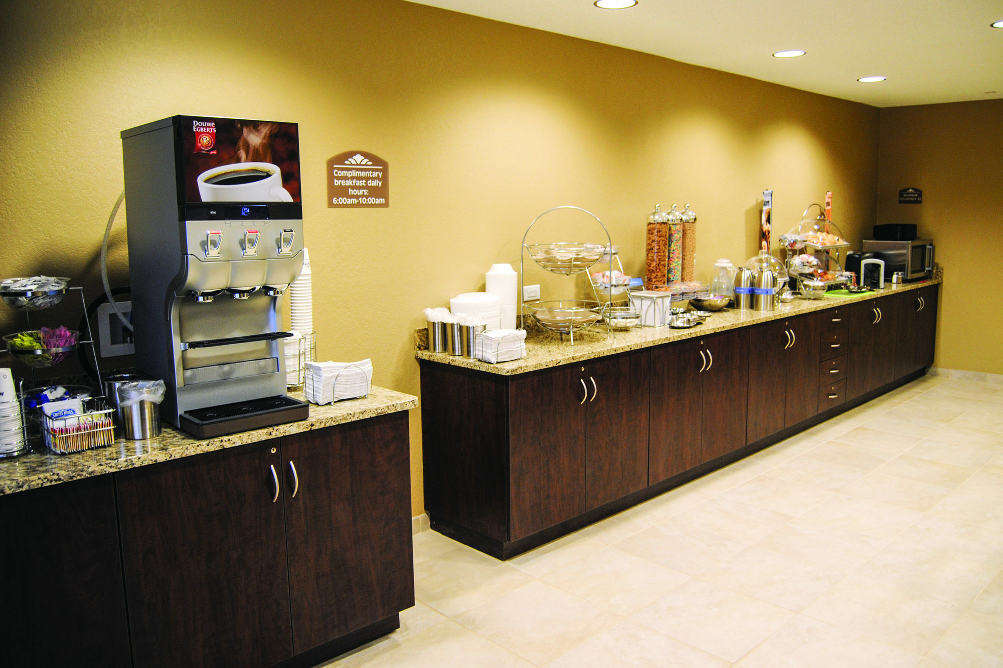Microtel Inn & Suites By Wyndham Mineral Wells/Parkersburg Exteriör bild